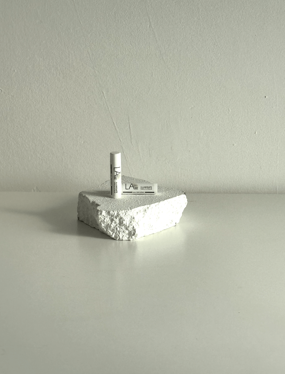 ILLUMINATE ALL NATURAL VANILLA LIP BALM - LĀ SOL COLLECTIVE reef - friendly zinc - based clean beauty